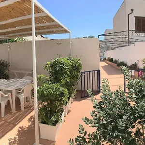https://la-tintarella.sicilyhotelsitaly.net